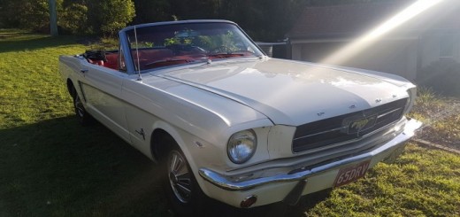 White-1965-Mustang-convertible-front-three-quarter-720x340