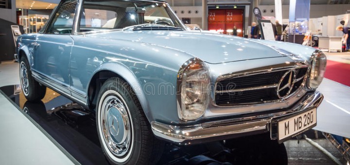sports-car-mercedes-benz-sl-w-stuttgart-germany-march-europe-s-greatest-classic-exhibition-retro-classics-70811212